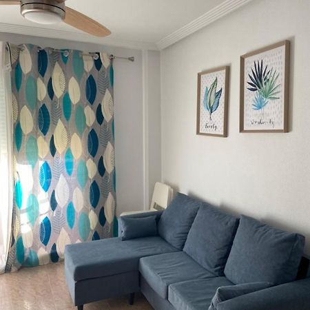 Céntrico apartamento con todo a estrenar en la playa Santa Pola Exterior foto
