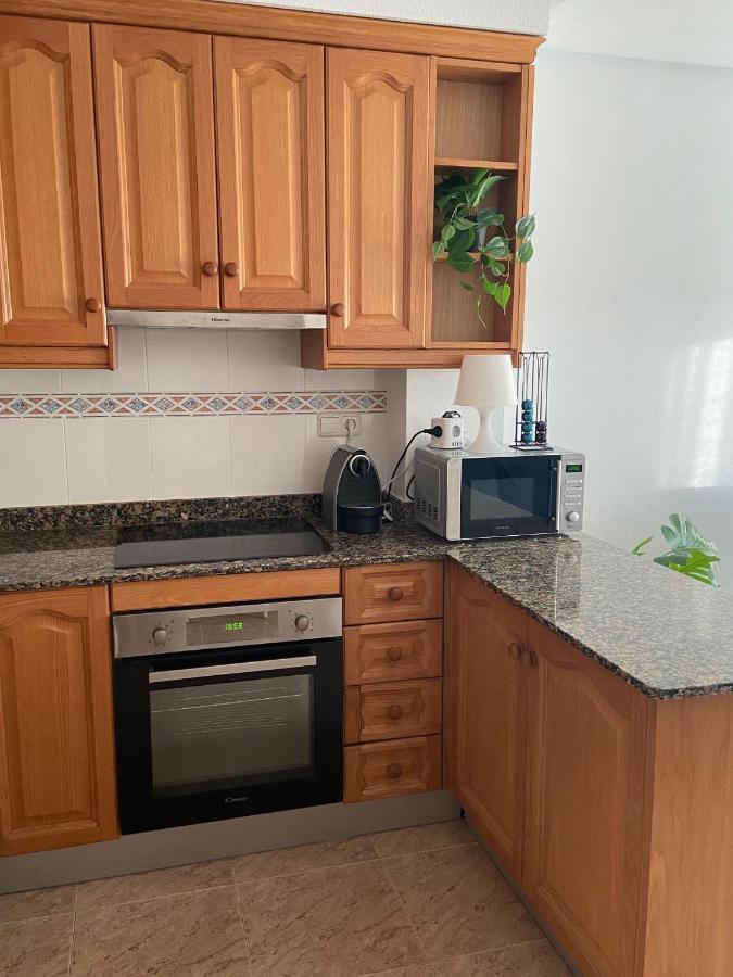Céntrico apartamento con todo a estrenar en la playa Santa Pola Exterior foto