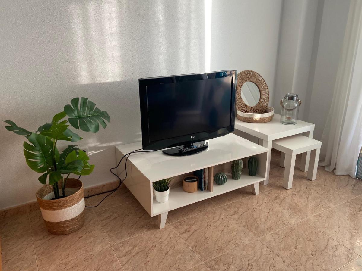 Céntrico apartamento con todo a estrenar en la playa Santa Pola Exterior foto